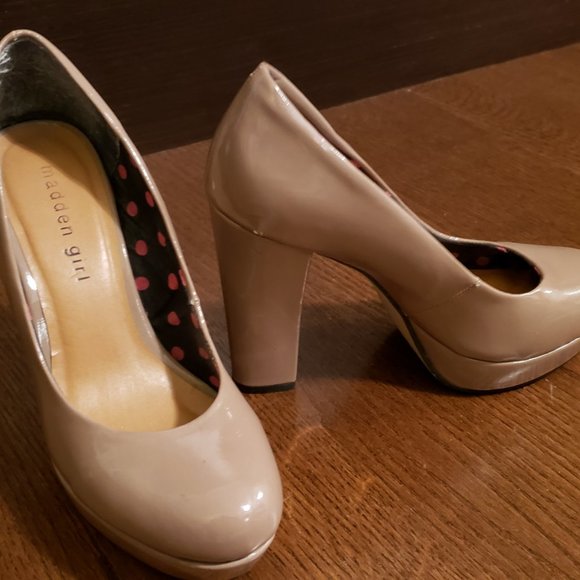 Chunky Heel Madden Girl Pump Shoes (Blush) - Picture 7 of 7